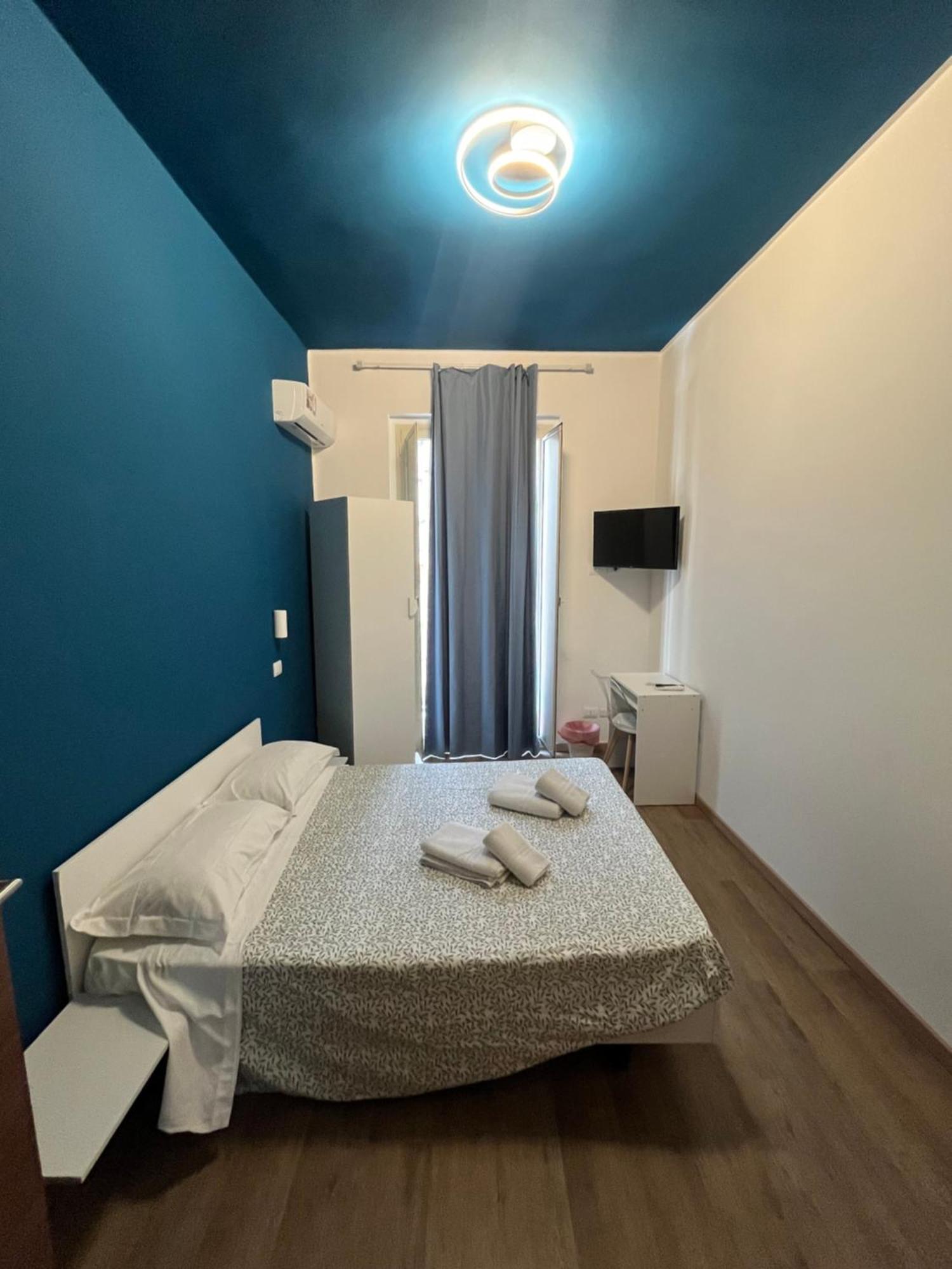 B&B Onda Marina Villa Bellini Catania Centro 外观 照片