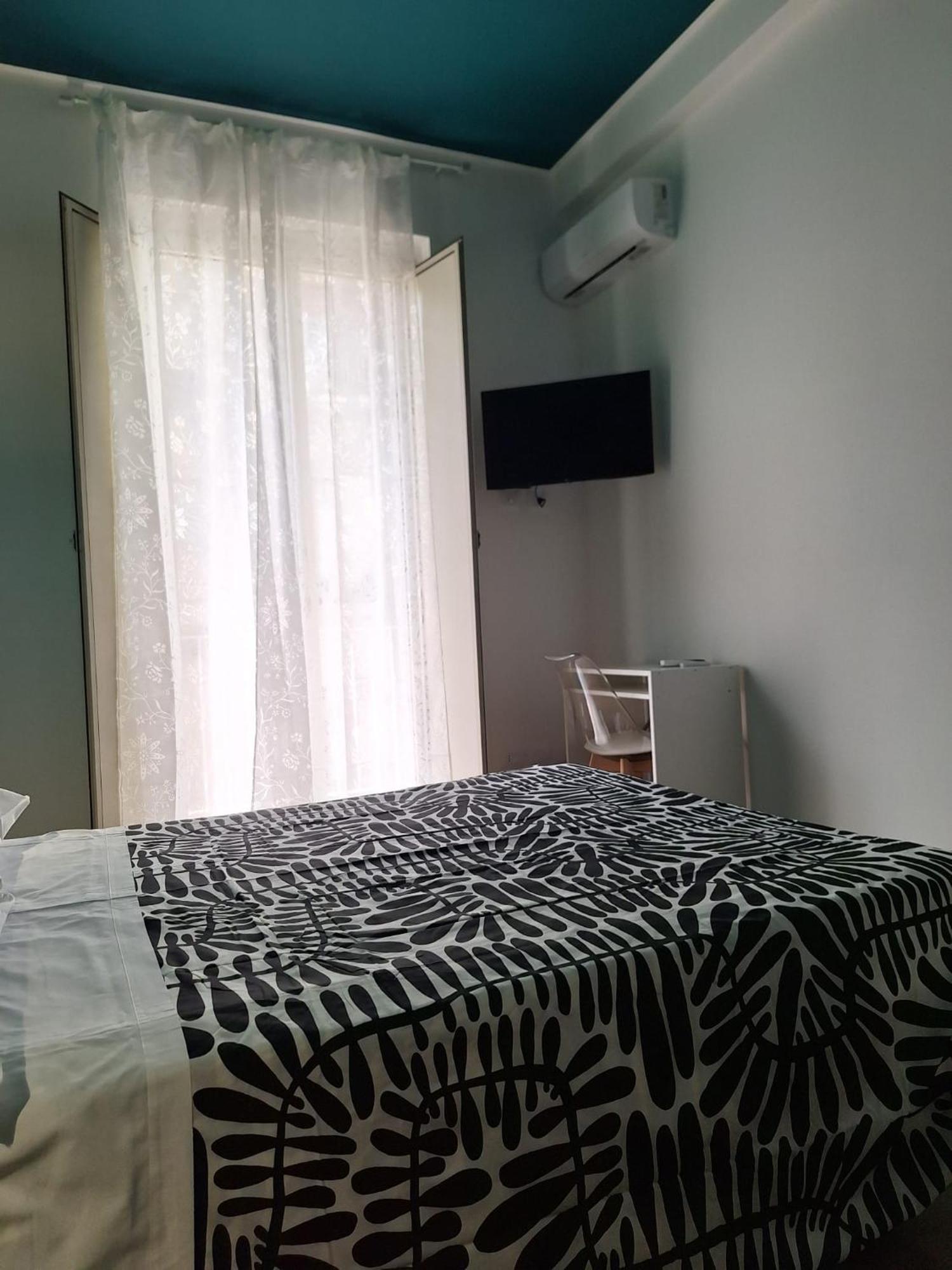 B&B Onda Marina Villa Bellini Catania Centro 外观 照片